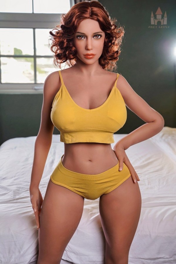 Tête DC43 poupée sexuelle TPE en stock 153cm bonnet E tan Dolls Castle