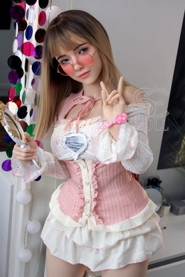 SE Doll - Annika.G - 161 E - Silicone