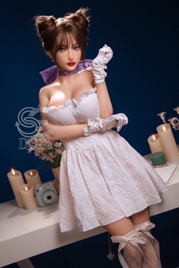 Makoto SE Doll poupée sexuelle S-TPE 161 cm bonnet F en stock Europe