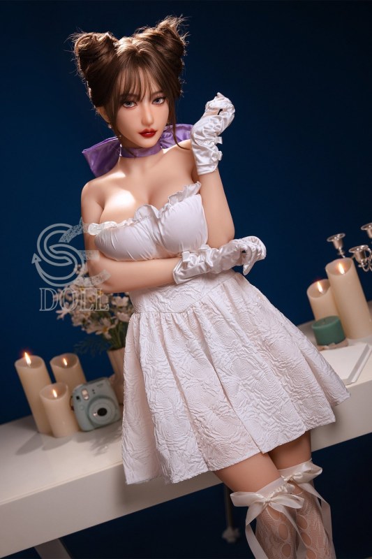 Makoto SE Doll poupée sexuelle S-TPE 161 cm bonnet F en stock Europe